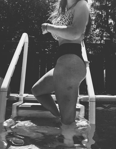 Hannah V pornstar art image