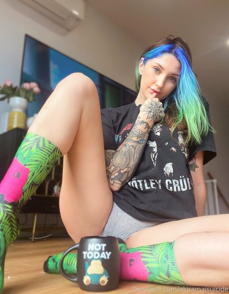 akiramaisuicide exclusive star archive