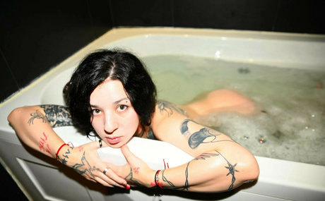 youronlyevelyn sexy star archive