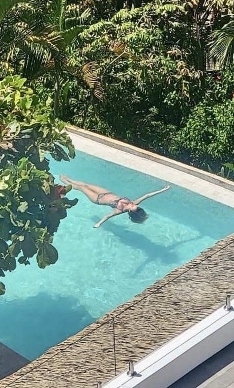 Sarah Champion free actress gallery