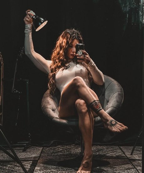 busty onlyfans nude pictures