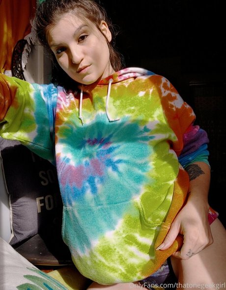 thatonegeekgirl model naked pic