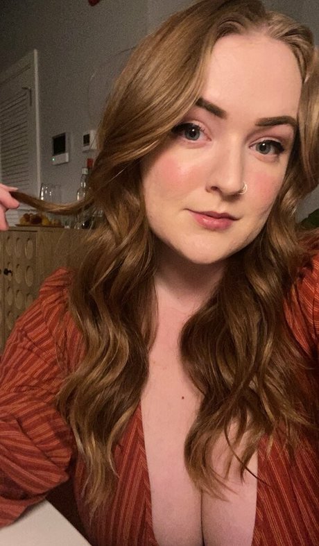 Cayley M pornstar pics