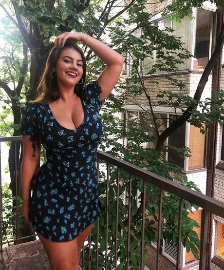 Tiana Hawkins hd pornstar galleries