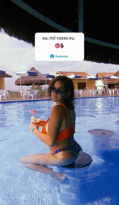 Alice M star xxx image