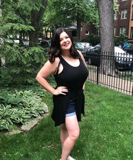 blonde shemale onlyfans sexy img