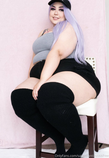 satanpanties666free hd model picture