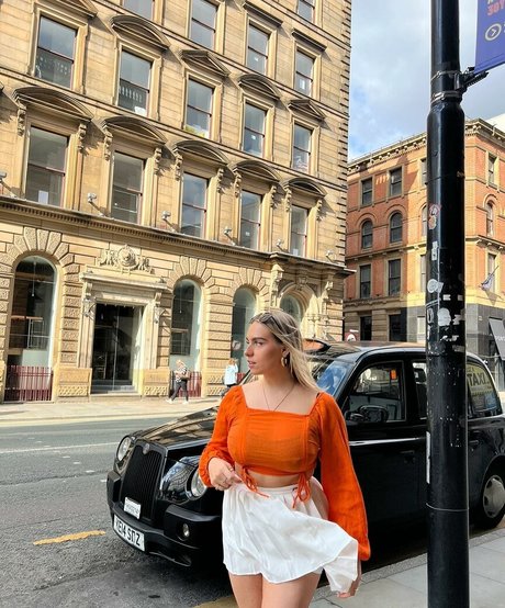 Beth Riva pretty pornstar picture