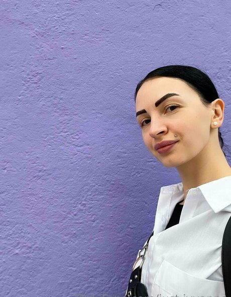 just ivvanna adult model pictures