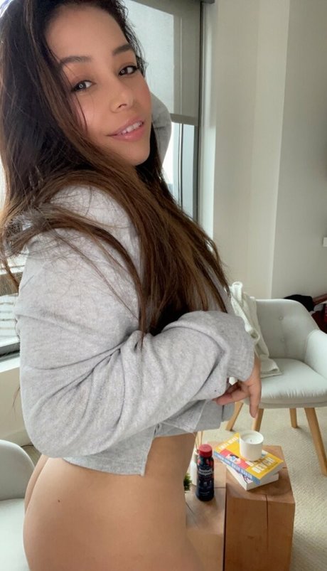 luciadiaries model naked pic