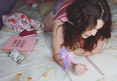 honeybuntv actress photos