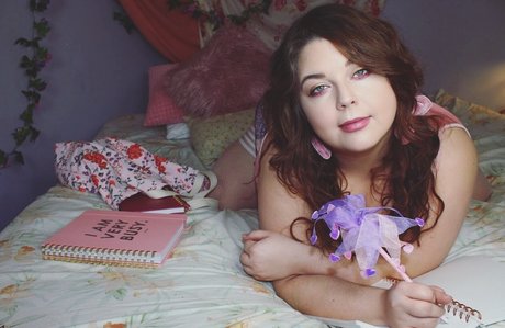 honeybuntv free model pic