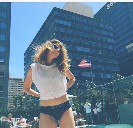 curvy teen onlyfans beautiful nude gallery