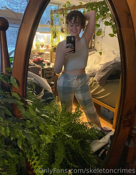 skeletoncrimes nice actress pic