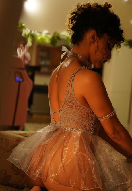 Jul of the nile sexy pornstar image