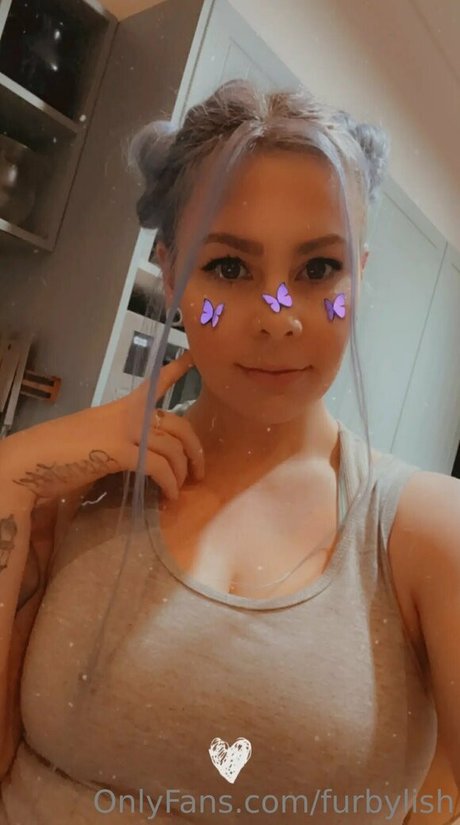 furbylish naked model image