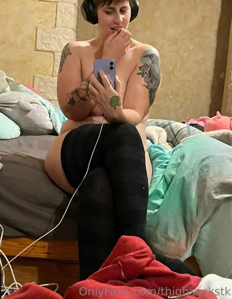 thighsockstk star xxx pics