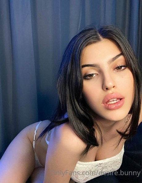 desire bunny high quality pornstar photos