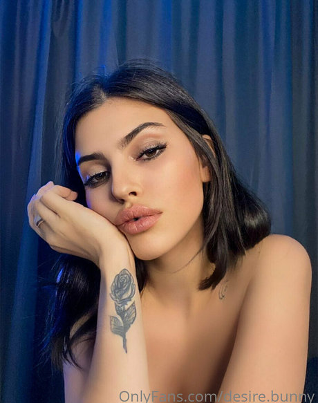 desire bunny pornstar exclusive images