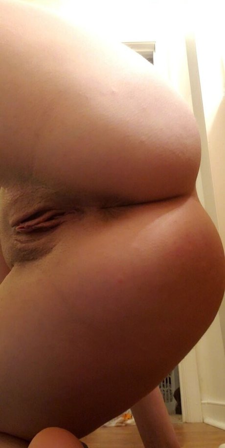 otterknots pretty model image