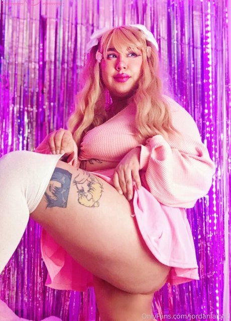 curvy solo onlyfans hd pictures