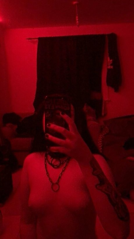 allfails star naked galleries