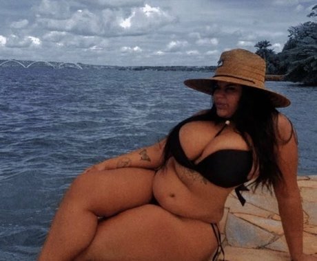 Pqnaai beautiful model pictures