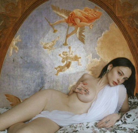 Kit Lilith erotic pornstar pic