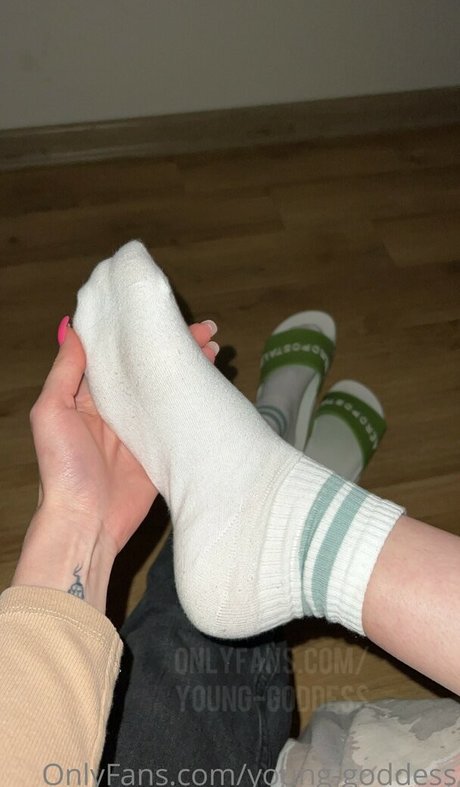 blonde shemale onlyfans free nude pic