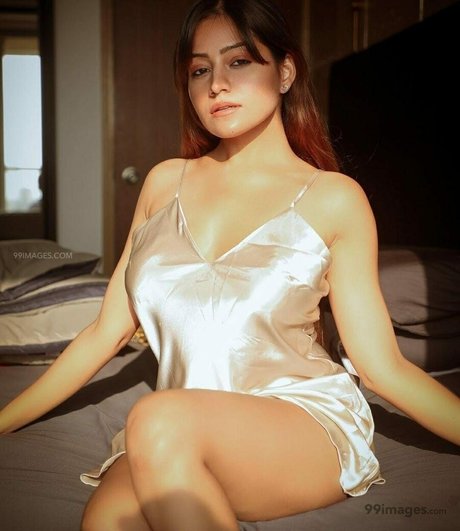 Simran Kaur Hundal pornstar sex picture