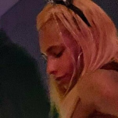 cigarettesandstarbucks star sex galleries