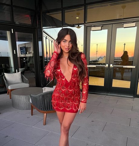 Taylor Nunez high quality actress pics