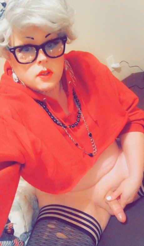 tinadarling model exclusive image