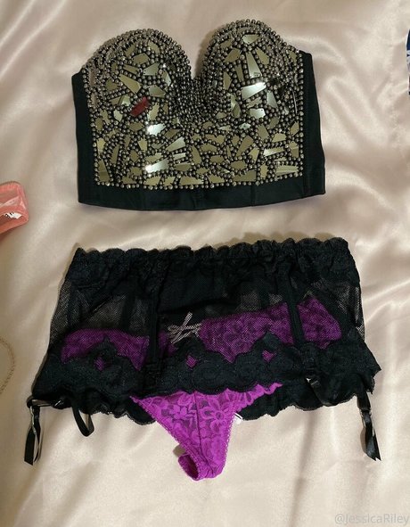 jessie2020 pornographic star image