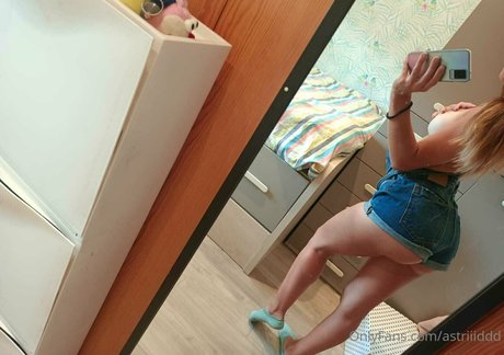 astriiiddd pornstar images