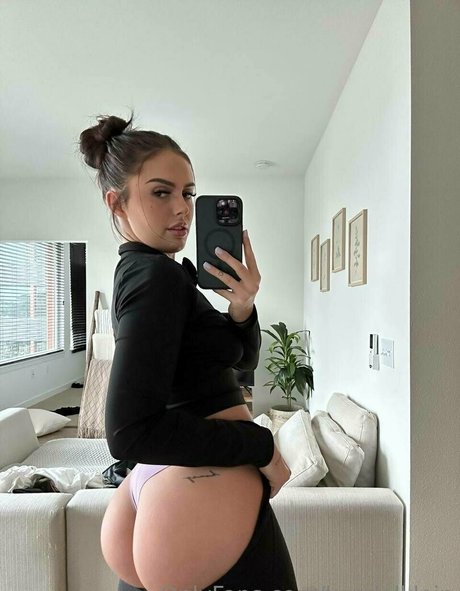 kendalklein star adult image