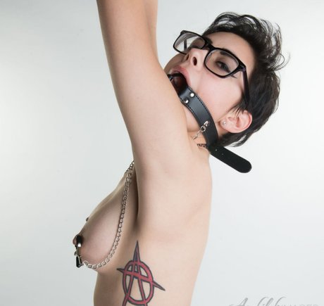 Peyton Rhodes pornstar free img