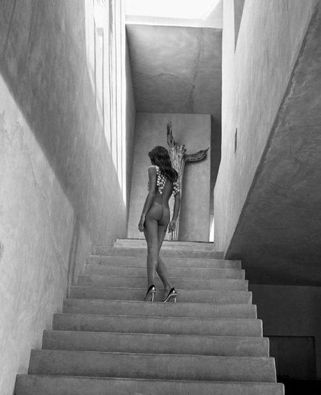 Sara Sampaio star pretty images