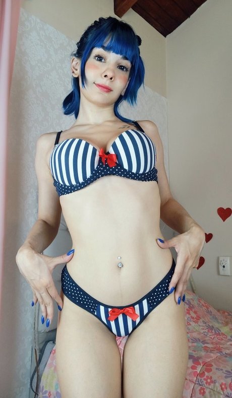 Yukarin Chuu naked star pictures