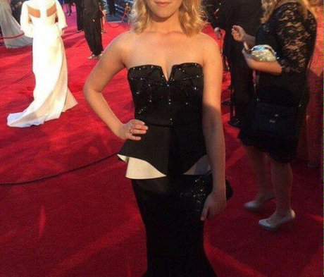 Eliza Taylor Quick photo