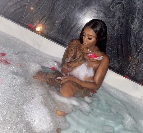 NonnieBaby high quality actress galleries