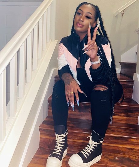 mature solo onlyfans beautiful nude image