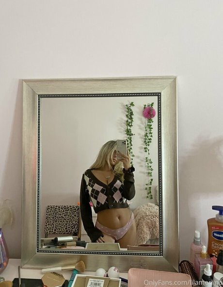 Lila Merlino model sex photo