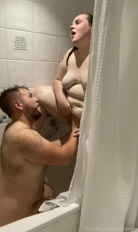 escapepearly nice actress archive