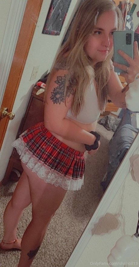 shaholl13 model top pics