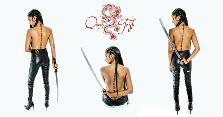 thequeentrish star adult pic