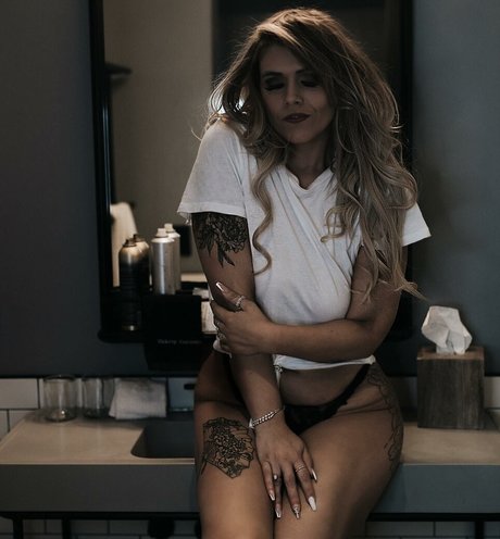 couple onlyfans exclusive images