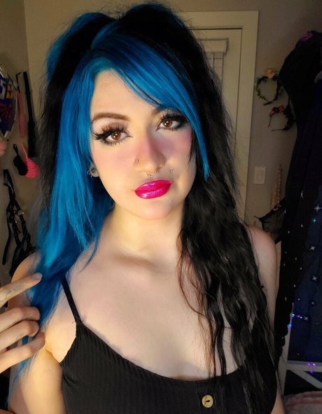 moms onlyfans free sexy pics