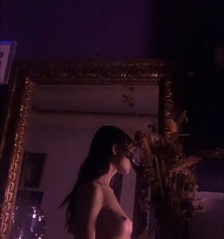 Silkpantiez model img