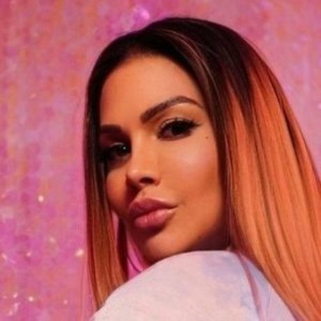 IvySky pornographic star img